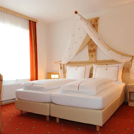 فندق Hotel-gasthof-fleischerei - Zur Alten Post