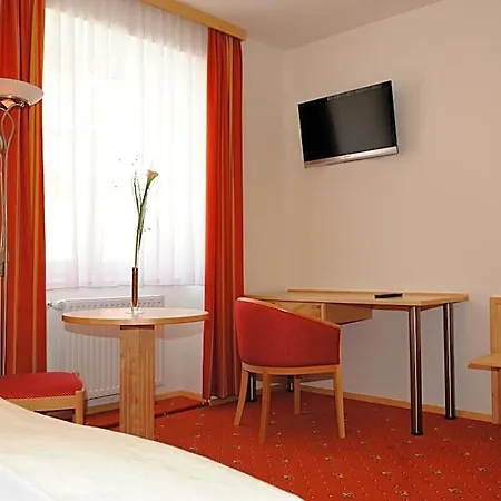 Hotel-gasthof-fleischerei - Zur Alten Post 4*