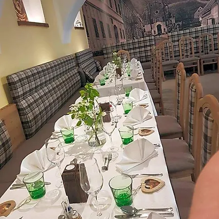 Hotel Hotel-gasthof-fleischerei - Zur Alten Post