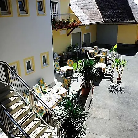 Hotel Hotel-gasthof-fleischerei - Zur Alten Post 4*