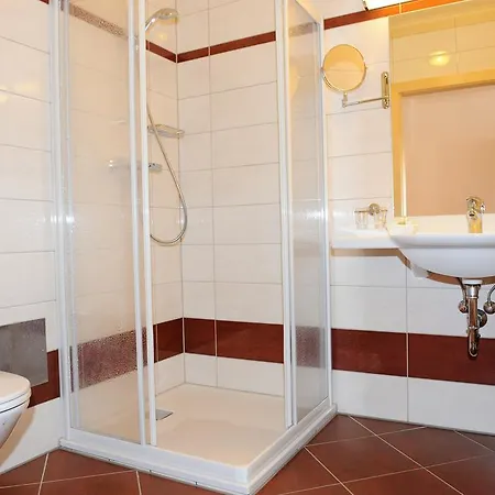 Hotel-gasthof-fleischerei - Zur Alten Post Hotel 4*