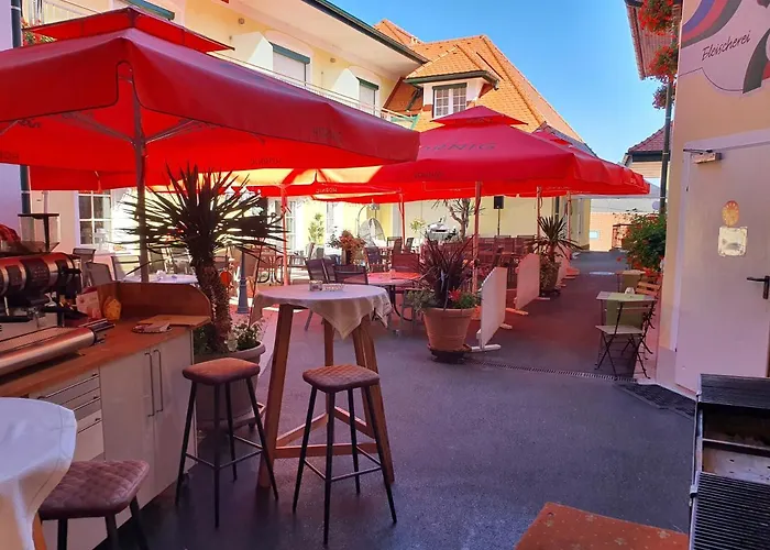 Hotel-gasthof-fleischerei - Zur Alten Post فندق