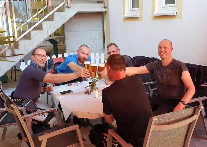 فندق Hotel-gasthof-fleischerei - Zur Alten Post