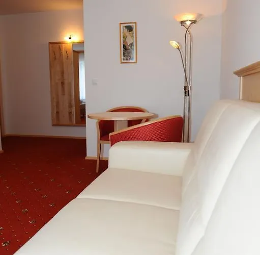 Hotel-gasthof-fleischerei - Zur Alten Post