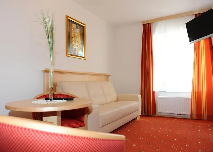 فندق Hotel-gasthof-fleischerei - Zur Alten Post