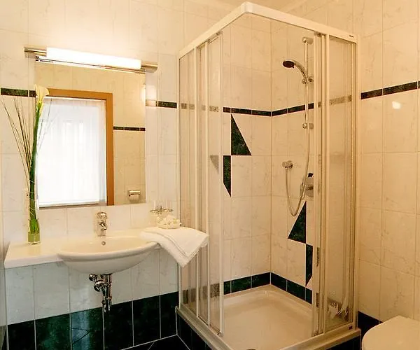 Hotel-gasthof-fleischerei - Zur Alten Post فندق Schwanberg